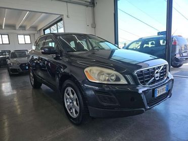 Volvo XC60 XC60 2.0 d4 (d3) Summum geartronic
