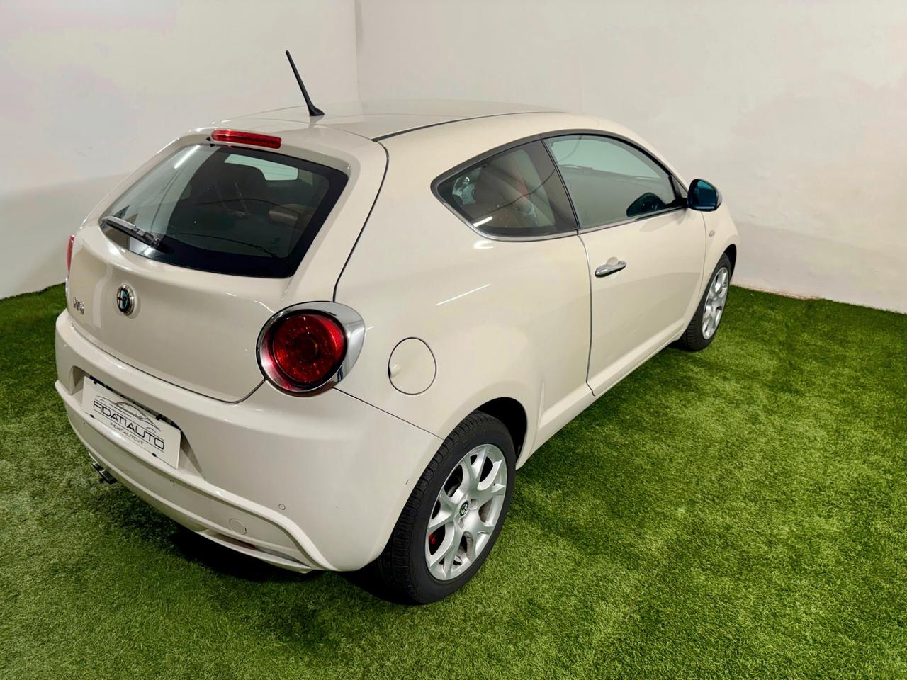 MiTo 1.4 tb Distinctive Premium Pack 155cv EURO5