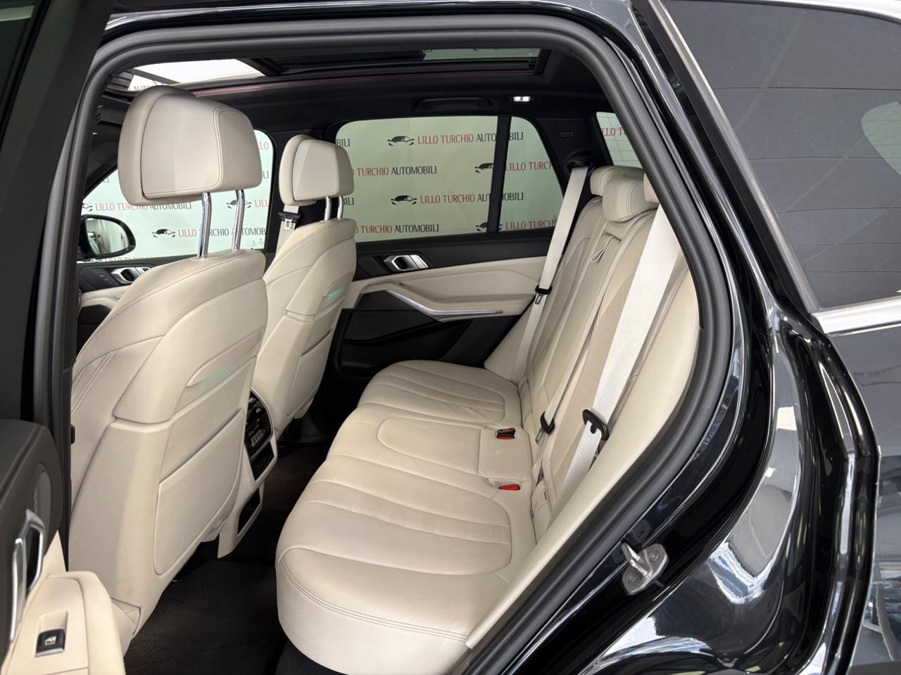BMW X5 xDrive40d 48V MHEV Msport FULL LED