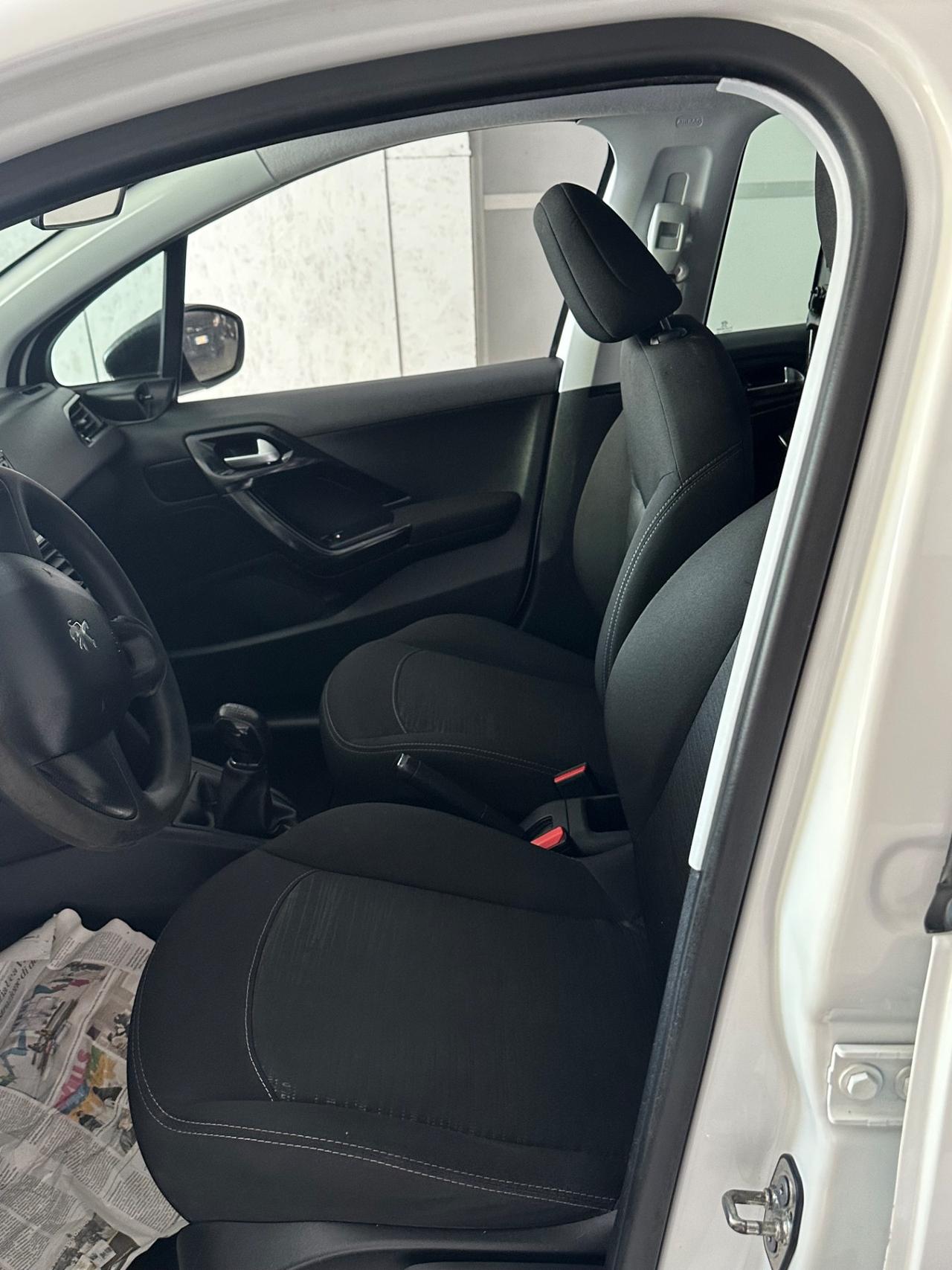 Peugeot 208 BlueHDi 75 5 porte Van Active
