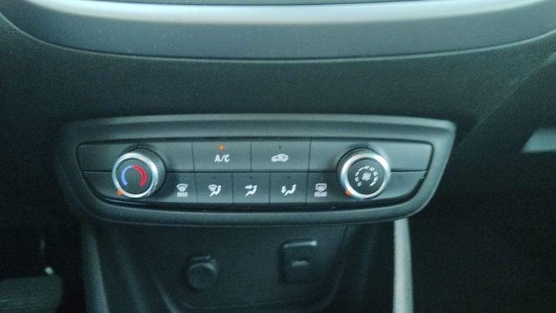 Opel Crossland Crossland X 1.2 Turbo 12V 110 CV Start&Stop aut. Innovation