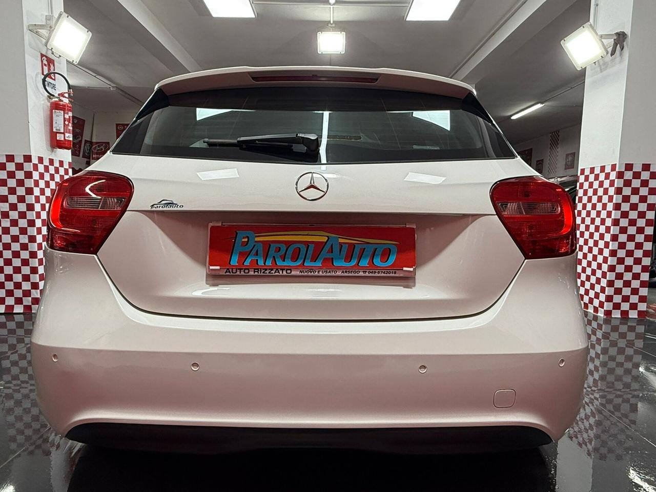 Mercedes-benz A 180 CDI 1.5 109cv Sport - 2015