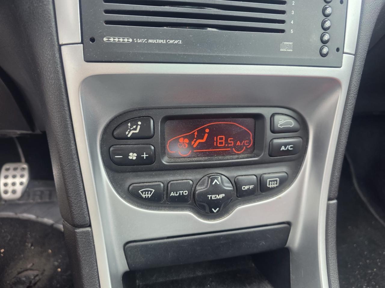 Peugeot 307 2.0 16V 136CV CC CABRIO