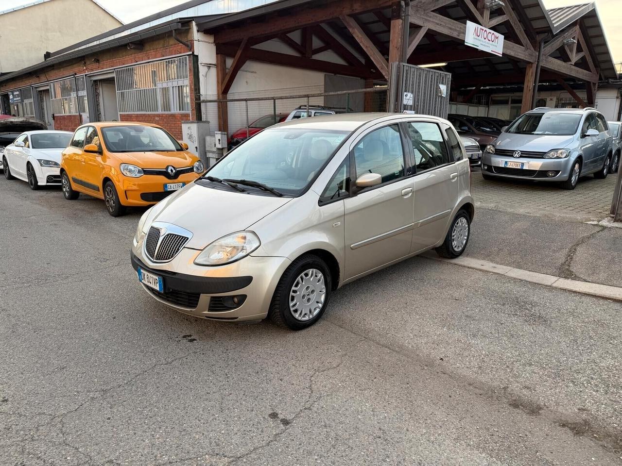 Lancia MUSA 1.4 16V Platino Plus