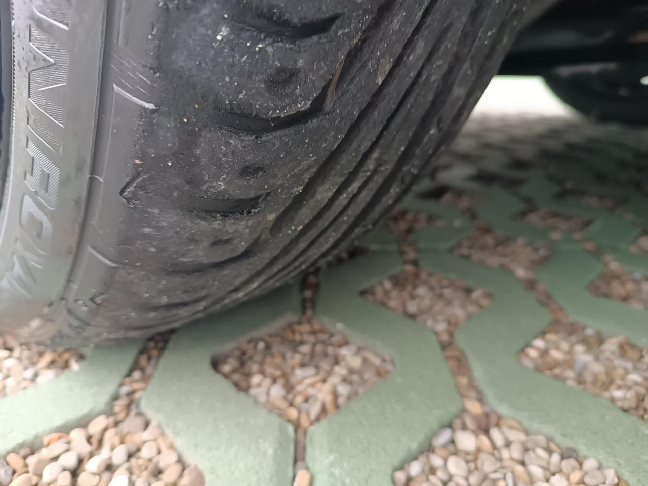 Lancia Ypsilon 1.2 69 CV 5 porte GPL Ecochic Silver