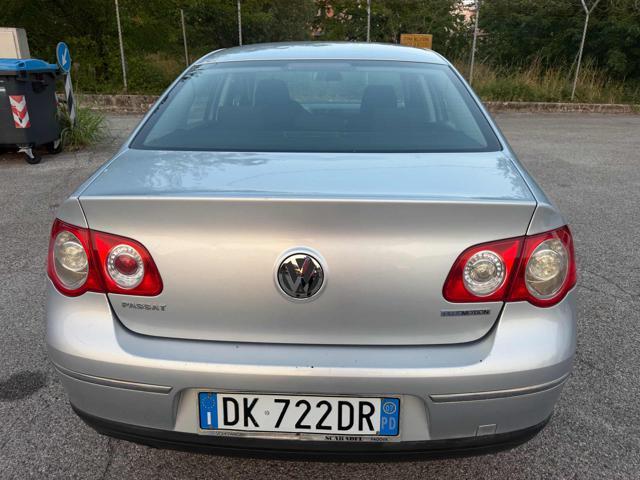 VOLKSWAGEN Passat 1.9 TDI/105CV DPF BlueMotion senza lavoro da fare
