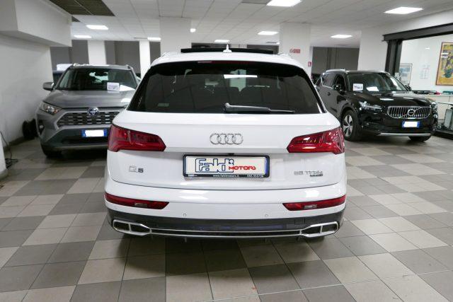 AUDI Q5 55 TFSI e quattro S tronic S line plus
