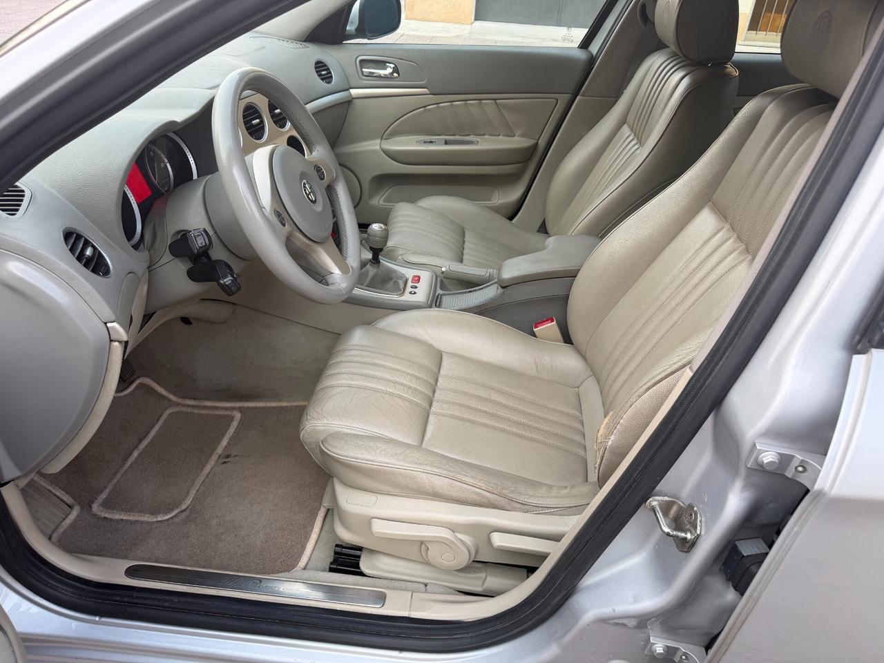 Alfa Romeo 159 1.9 JTDm 16V Exclusive, CINGHIA FATTA