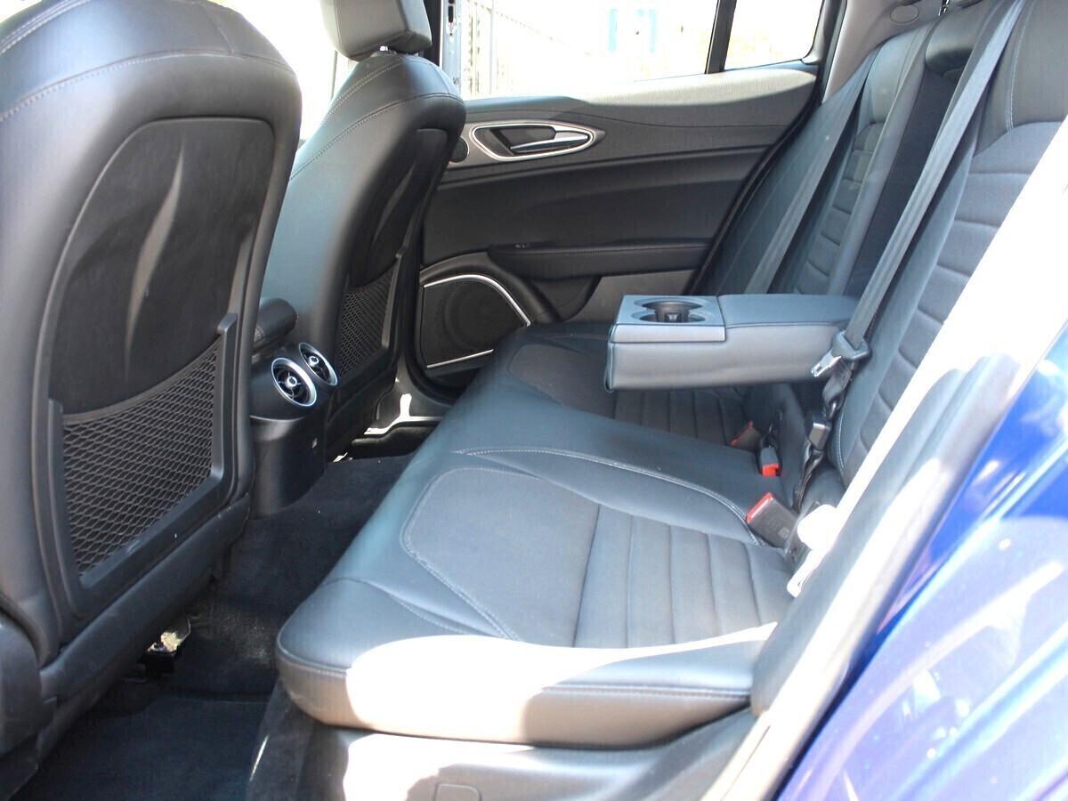 Alfa Romeo Giulia 2.2 Turbodiesel 190 CV AT8 Sprint