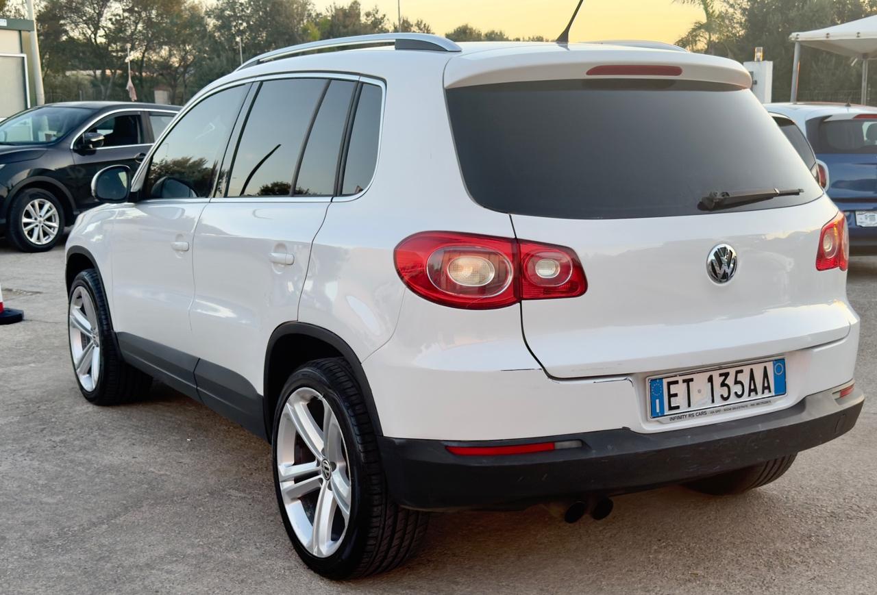 Volkswagen Tiguan 2.0 16V TDI DPF Sport & Style