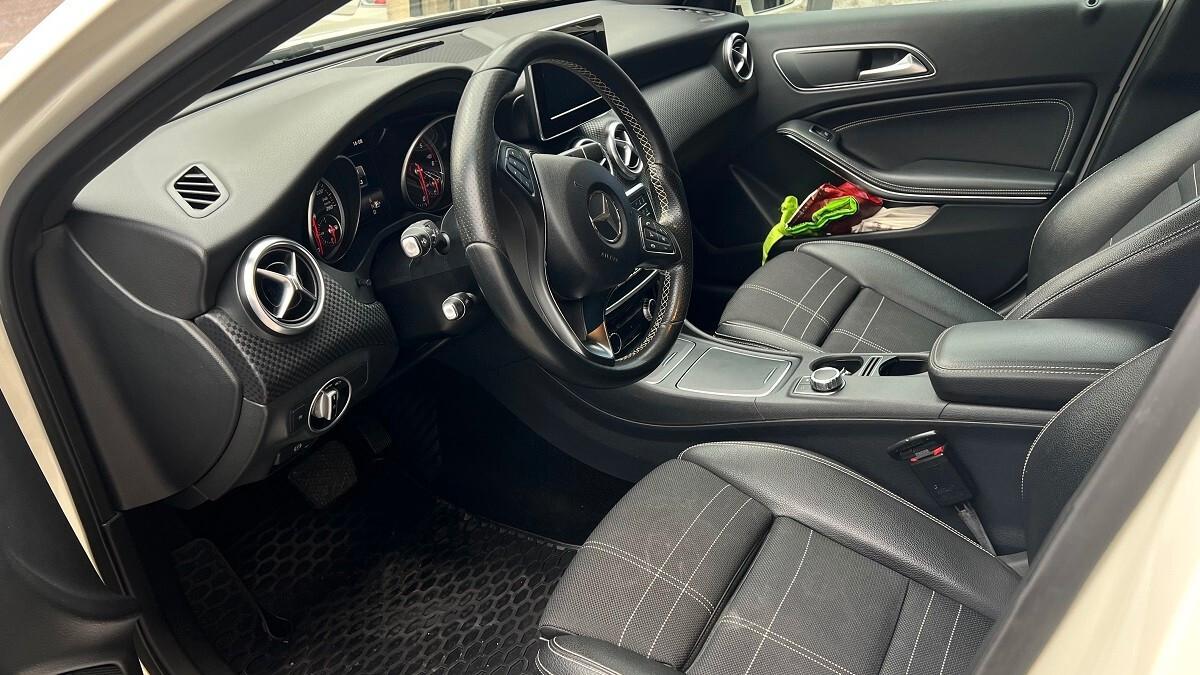 Mercedes-benz A 200 d Automatic Business