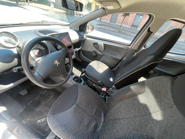 Peugeot 107 1.0 68CV 5 Porte