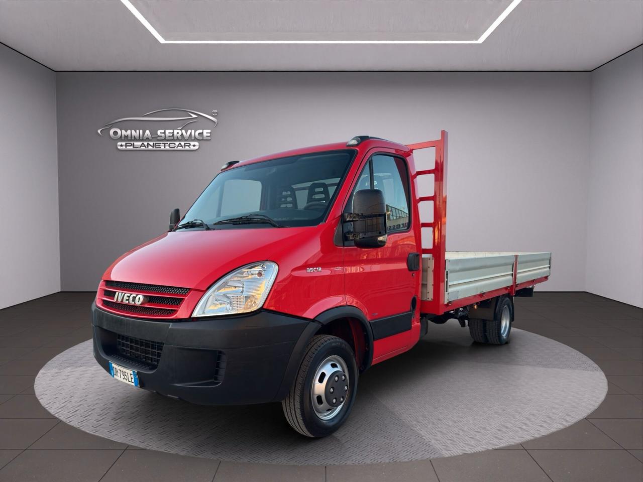 Iveco Daily 35 C 12 cassone fisso motore con 132000 km