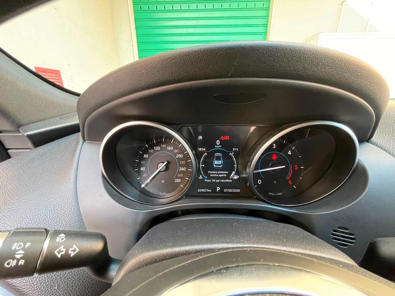Jaguar F-Pace 2.0 D 180 CV AWD R-Sport