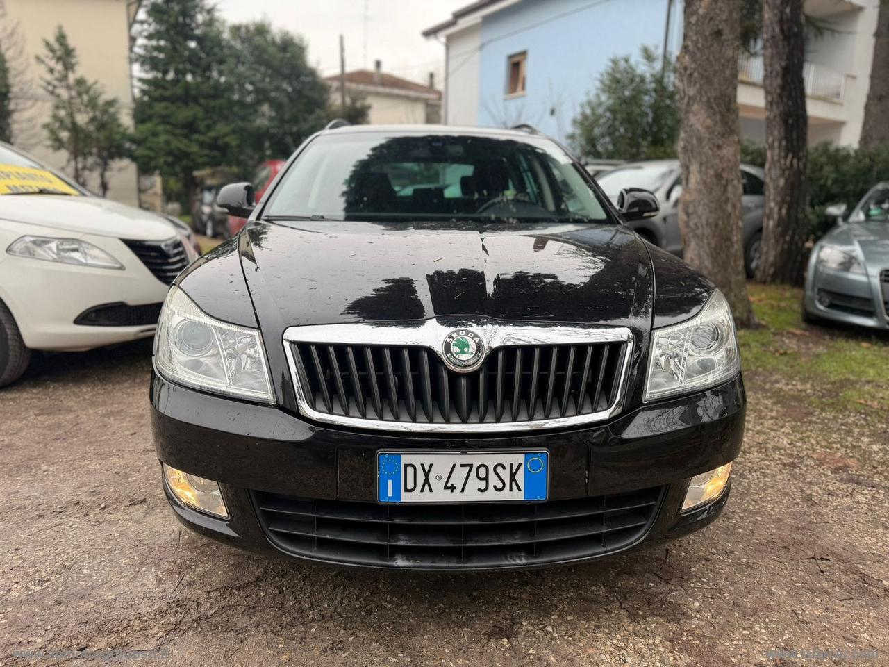 SKODA Octavia 2.0 TDI FAP Wagon Elegance