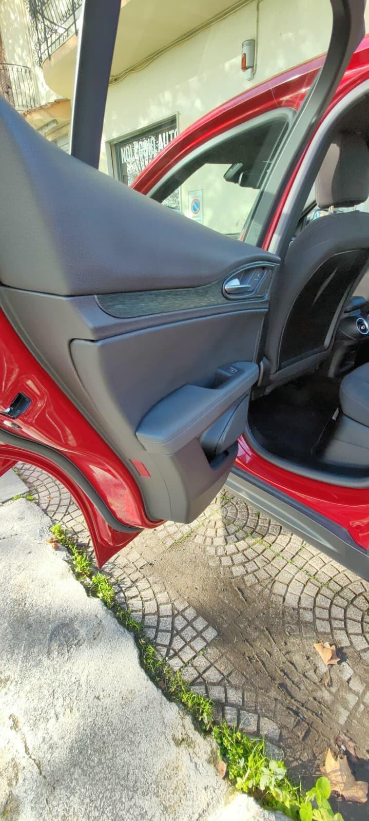 Alfa Romeo Stelvio 2.2 Turbodiesel 160 CV AT8 RWD Super Business