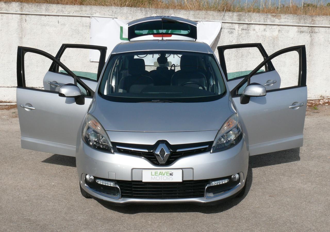 Renault Scenic 7 Posti (M1365)