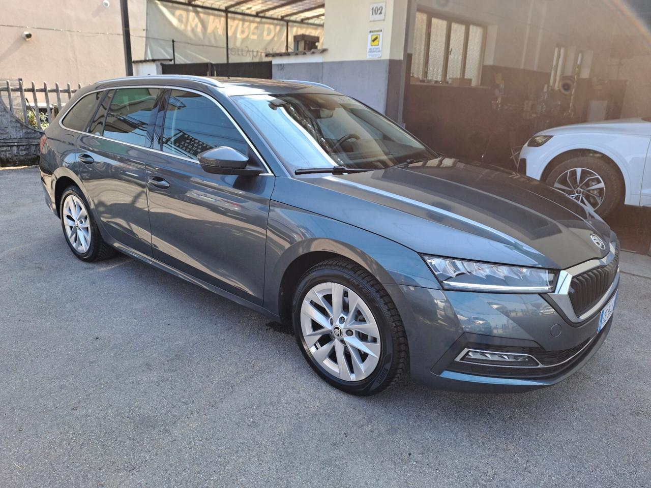 Skoda Octavia 2.0 TDI 150CV DSG STYLE