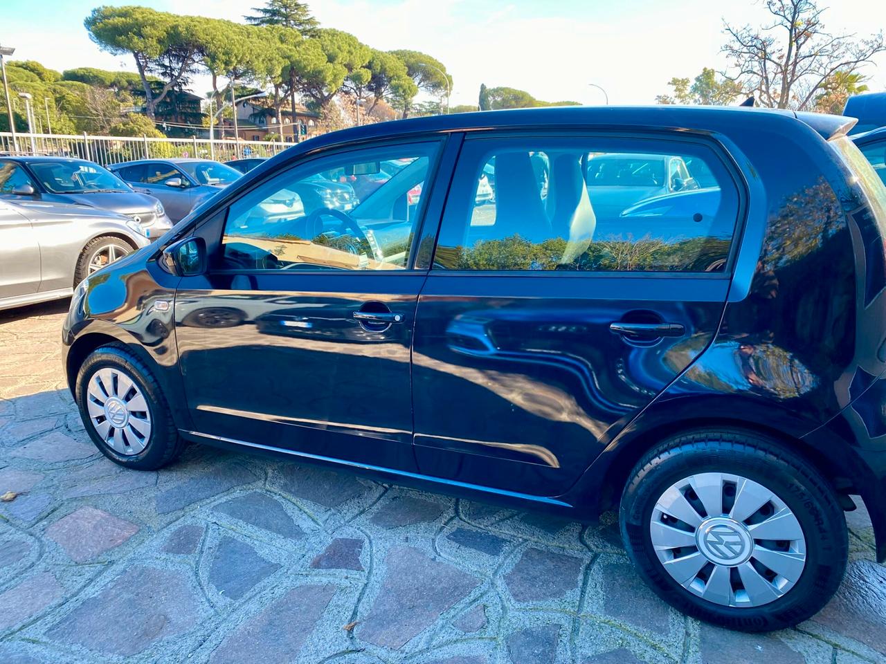 Volkswagen up! 1.0 5p AUTOMATICA- GARANZIA