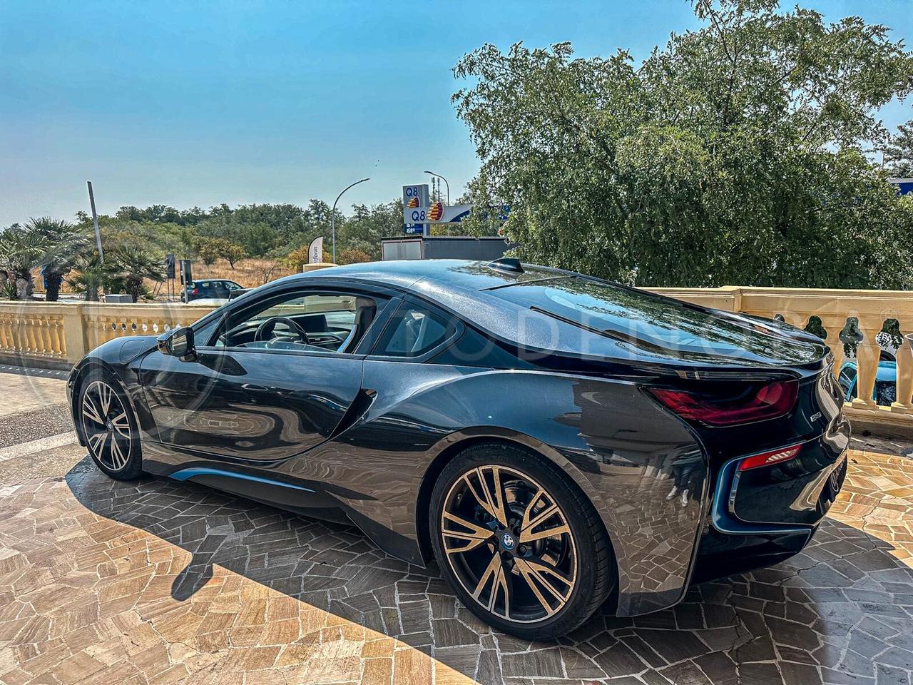 Bmw i8#HYBRID#AUTO#CARBONIO#LED#PELLE#NAVI#CAM