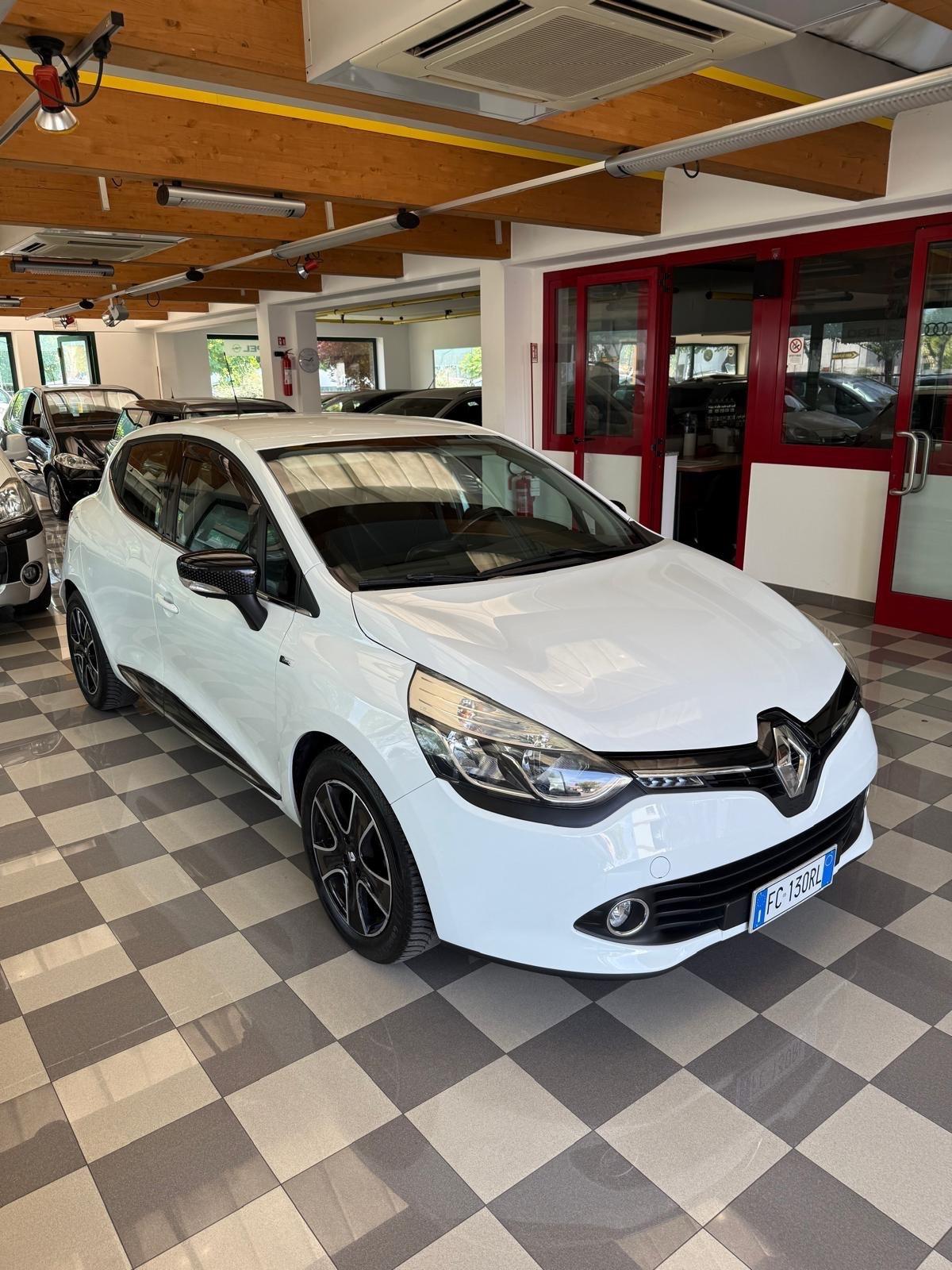 Renault Clio dCi 75CV Neopatentati