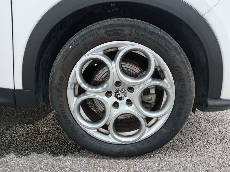 Alfa Romeo Tonale Tonale 1.6 Sprint 130cv tct6
