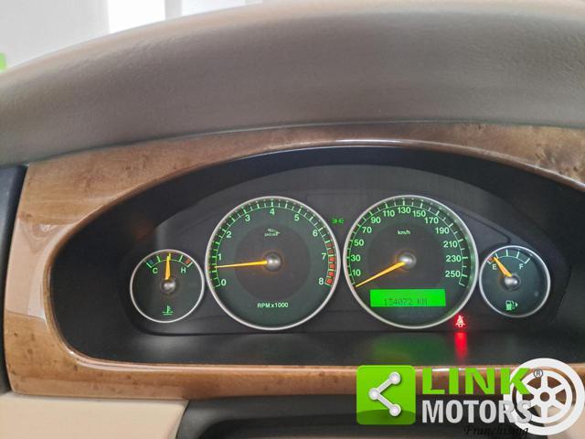 JAGUAR X-Type 4WD 2.5 V6 24V cat