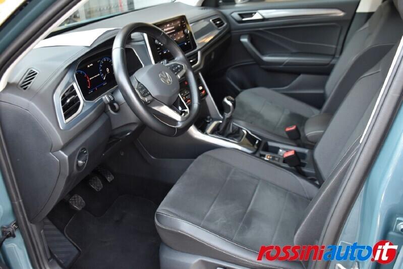 VOLKSWAGEN T-ROC 1.5 TSI 150 CV STYLE + R18 GARAGE HILL TECH PACK