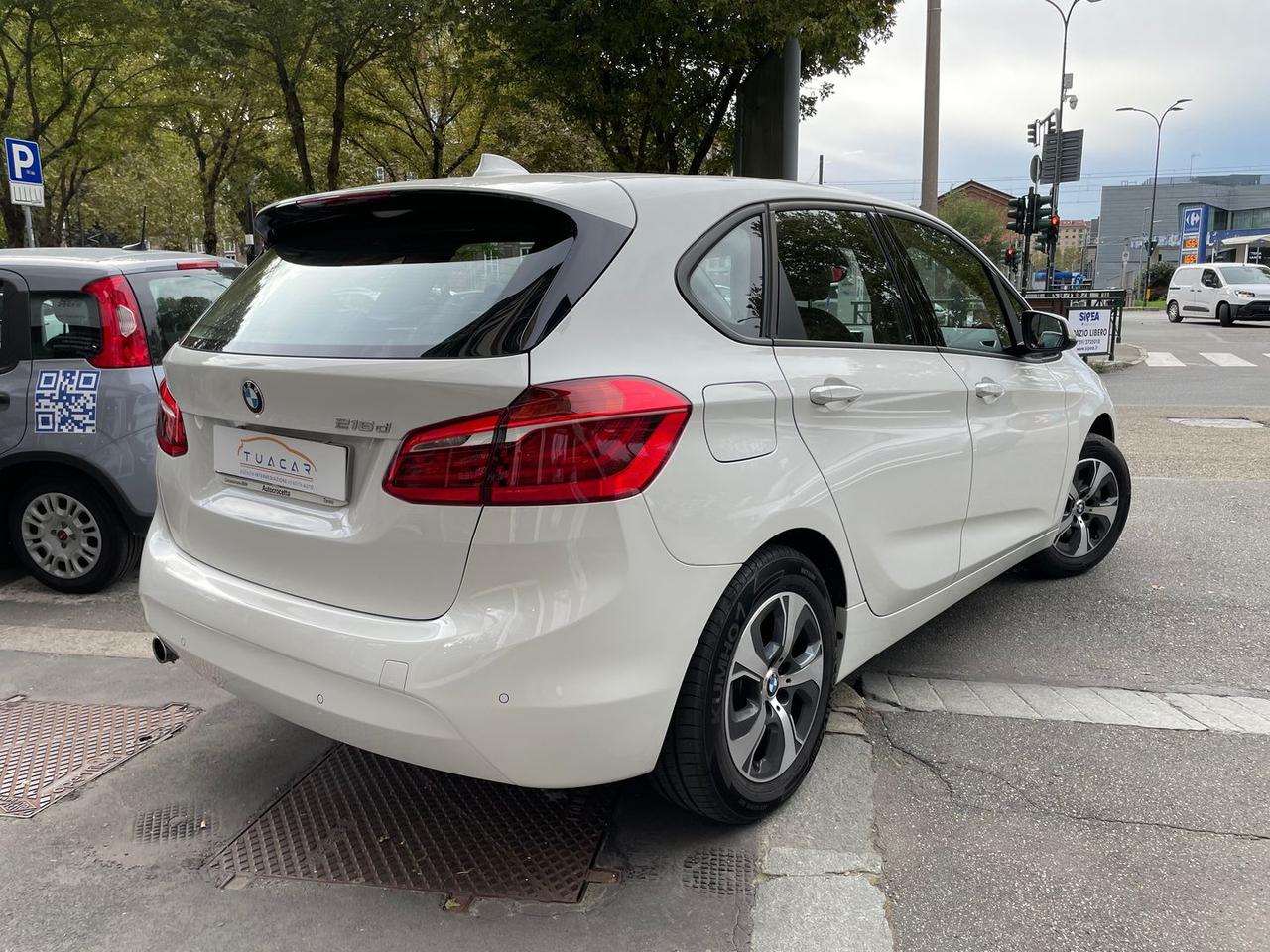 Bmw 2er Active Tourer Advantage 216 d