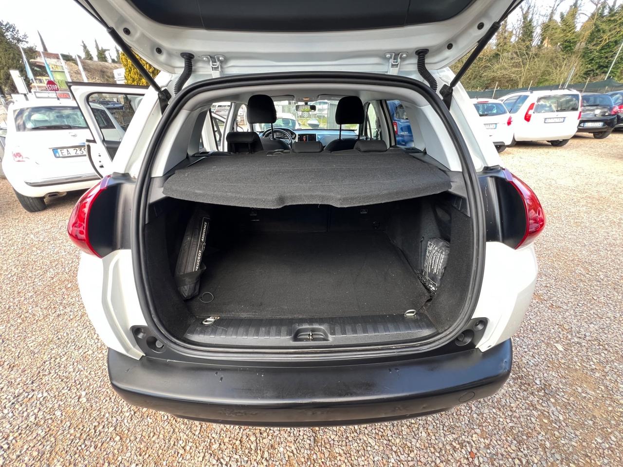 Peugeot 2008 BlueHDi 100 S&S Active