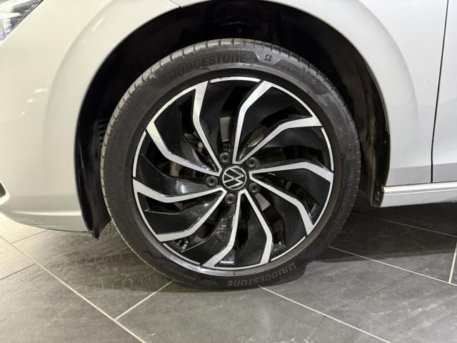 VOLKSWAGEN Golf 2.0 TDI 1st Edition Life
