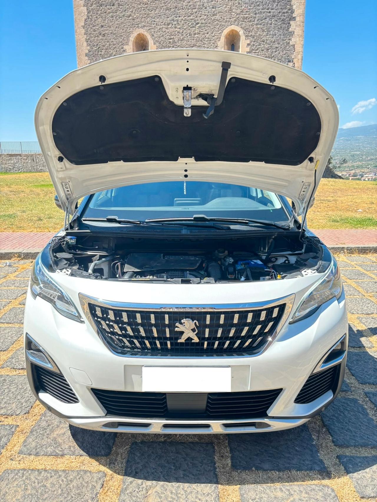 Peugeot 3008 1.6 Blue-HDi Allure