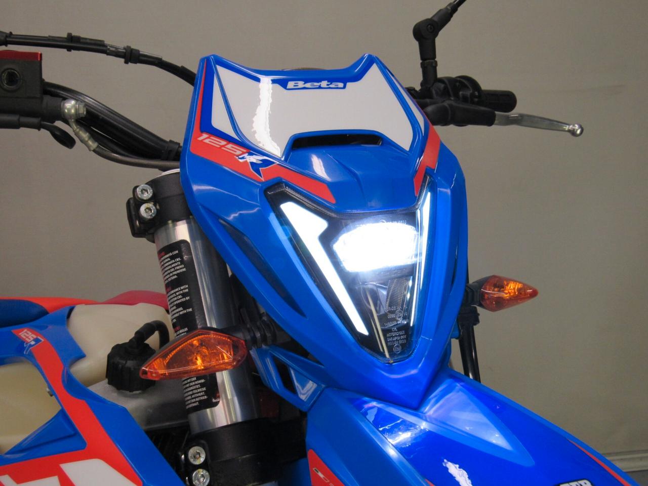 Beta RR Motard 125 R 11KW PATENTE A1 E B