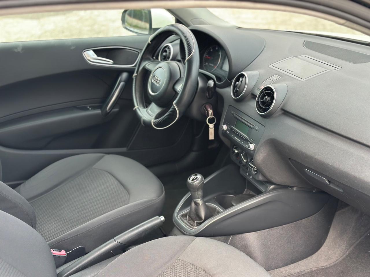 Audi A1 Ambition 1.6 TDI 105 Cv