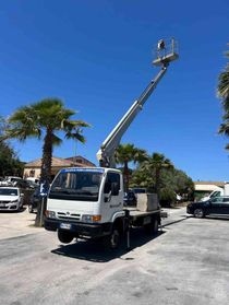 NISSAN Cabstar -E 110.35 3.0 Tdi Piattaforma aerea
