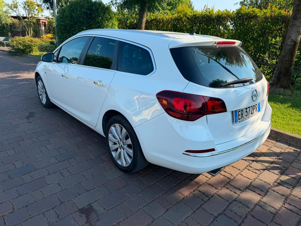 Opel Astra 1.4 Turbo 140CV Sports Tourer GPL Tech Cosmo