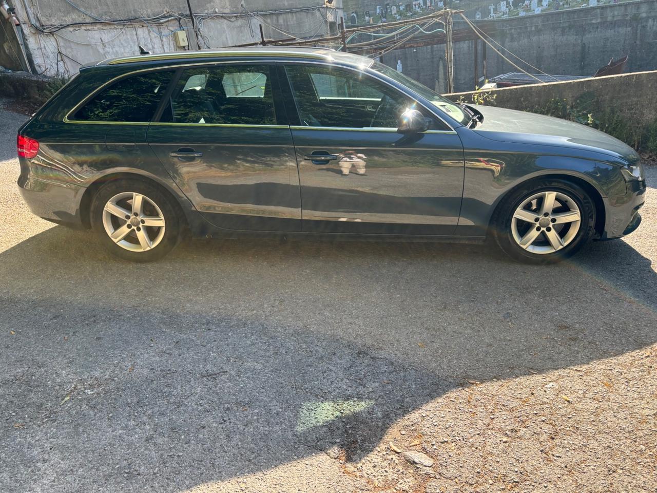 Audi A4 2.0 TDI 143CV F.AP SLINE MOTORE PERFETTO