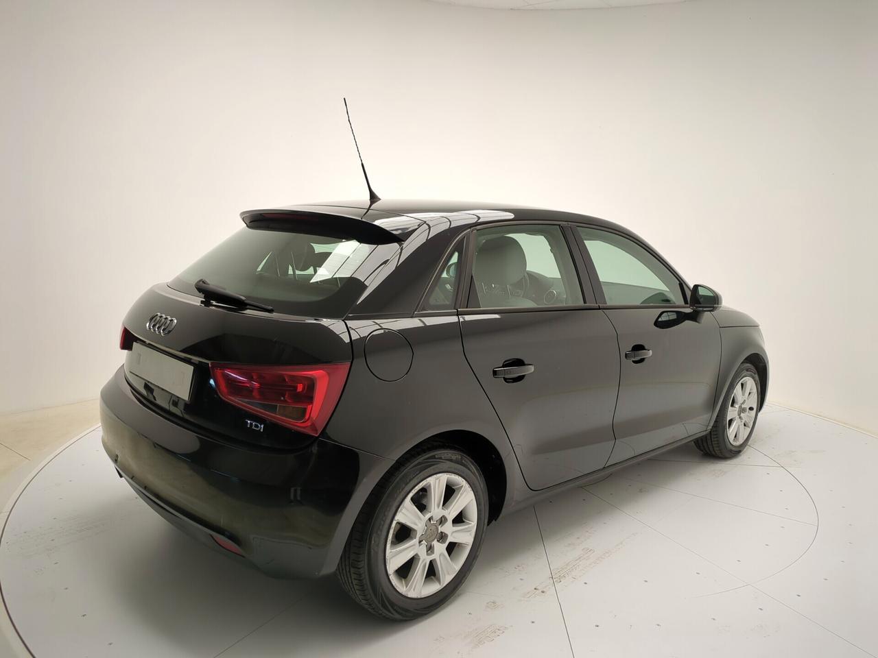 Audi A1 1.6 TDI S tronic Attraction