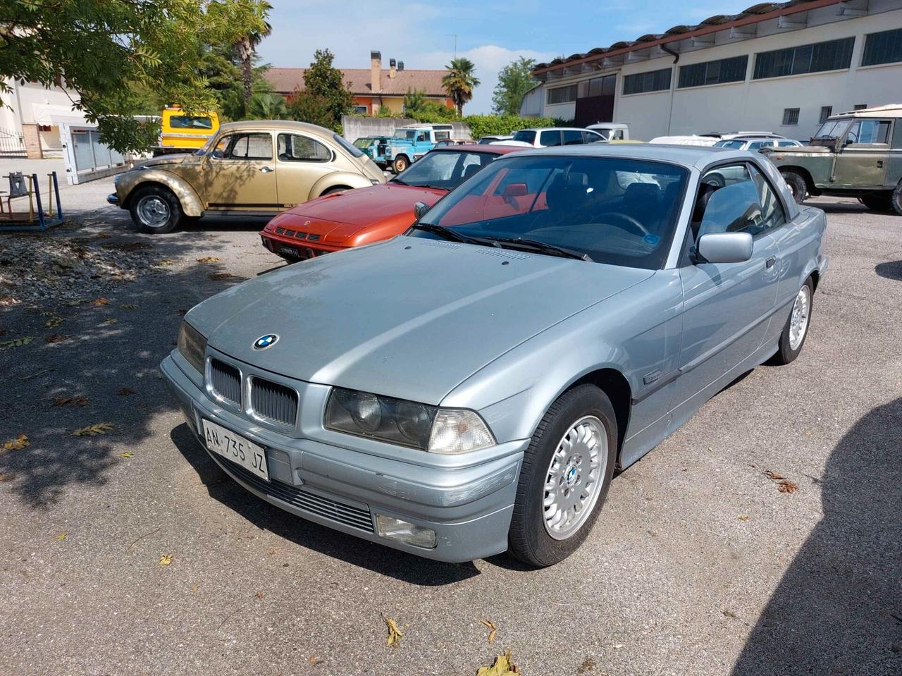 Bmw 320 Cabriolet del 1995 (E36)