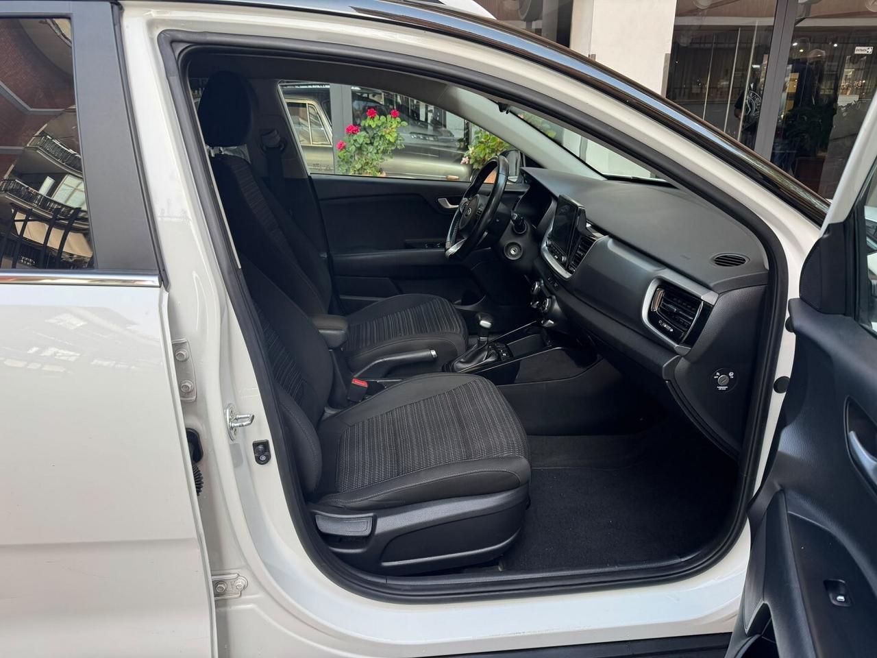 KIA Stonic 1.0 T-GDi 120CV MHEV GT Line AUTOMATICA