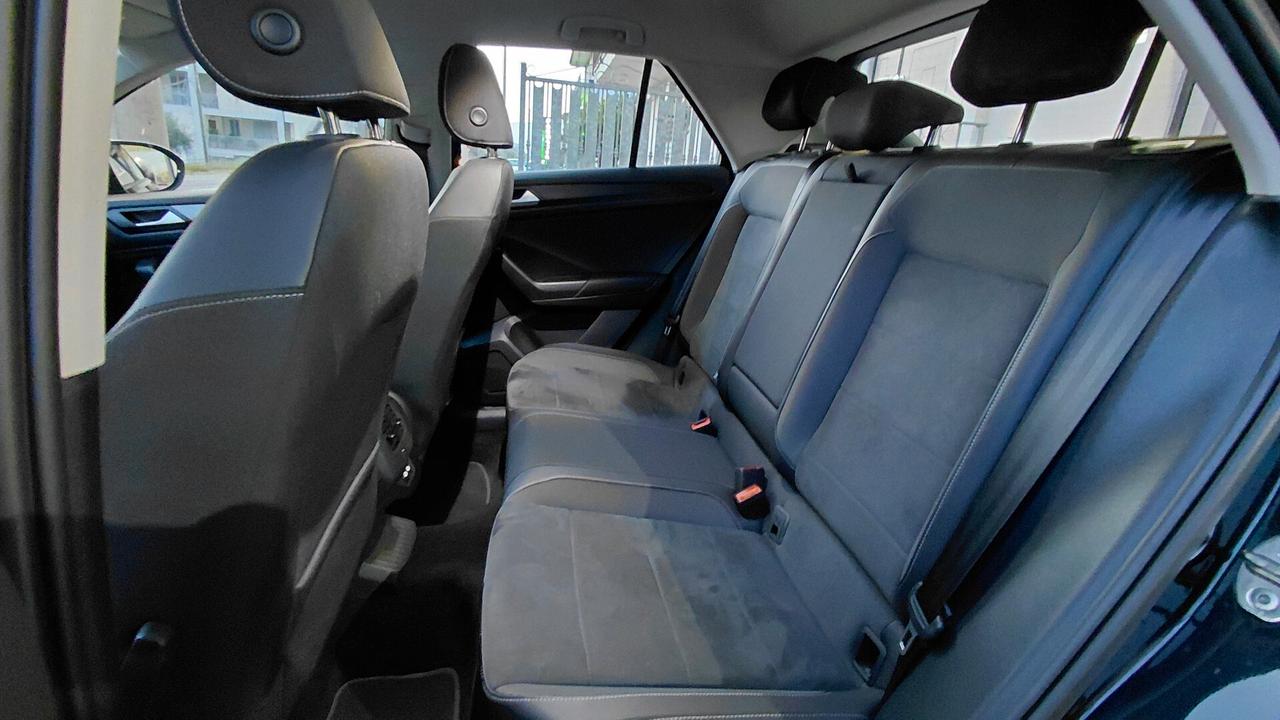 VW T-Roc 2.0 TDI 150 CV DSG STYLE UFFICIALE VOLKSW