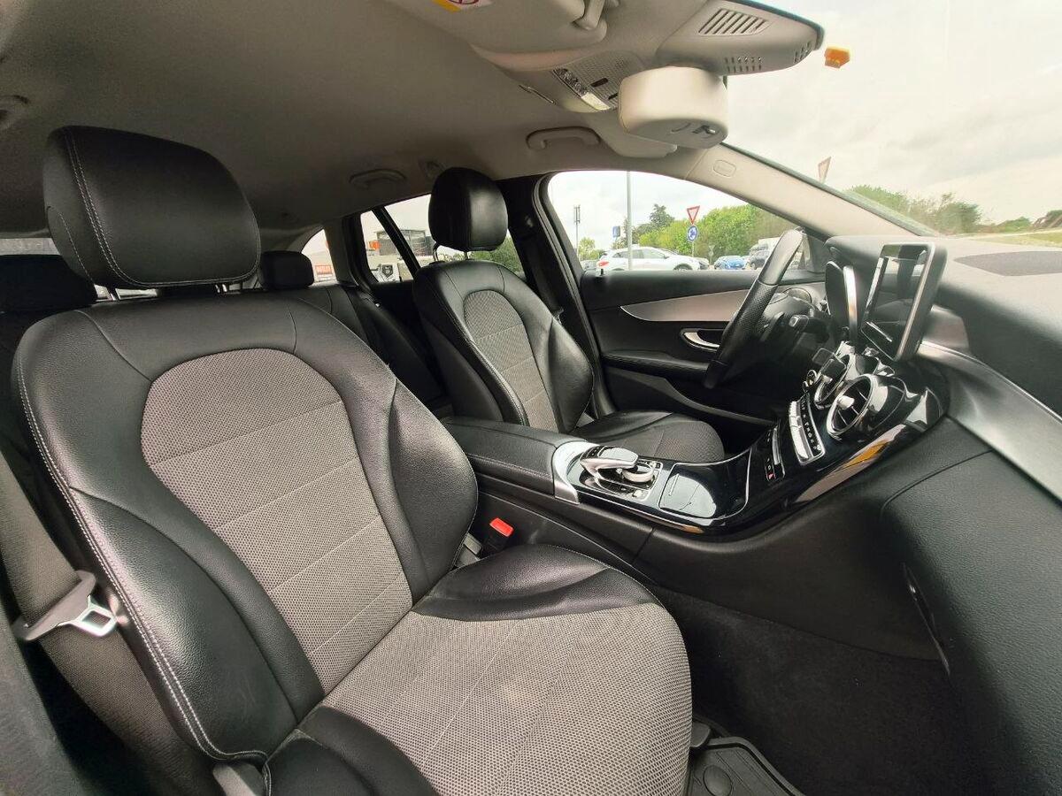 Mercedes Classe C 220 d Exclusive 4matic auto 9m