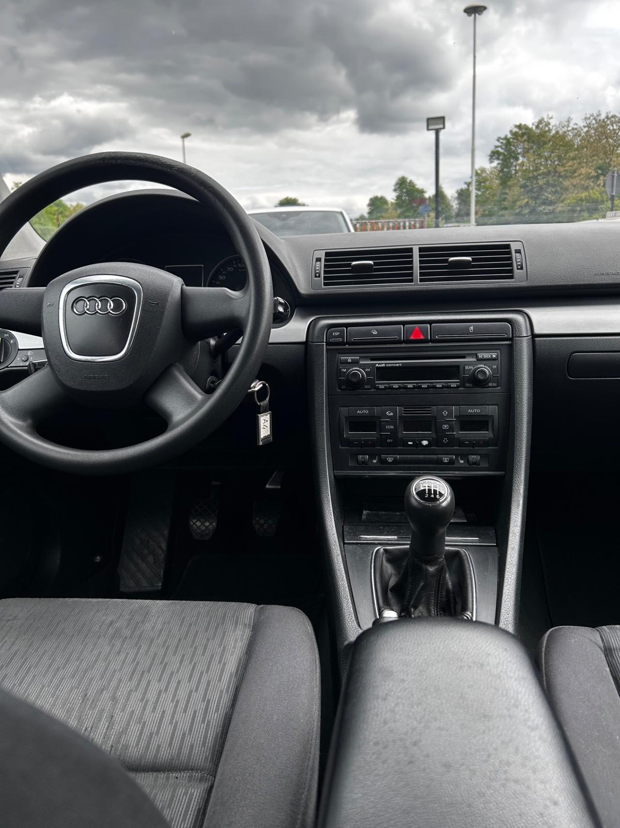 Audi A4 Avant 2.0 TDI 143CV F.AP.