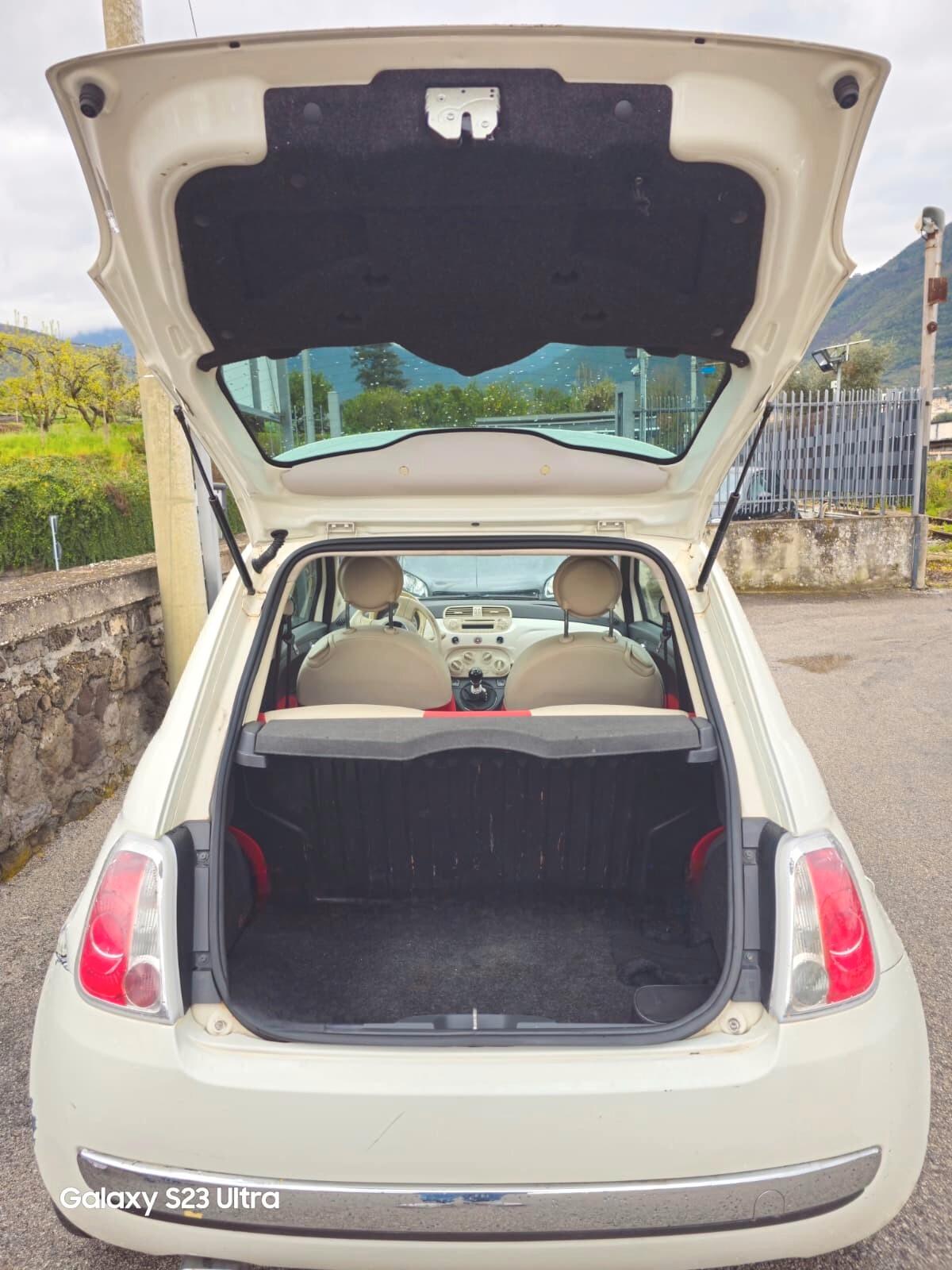 Fiat 500 MODELLO LOUNGE