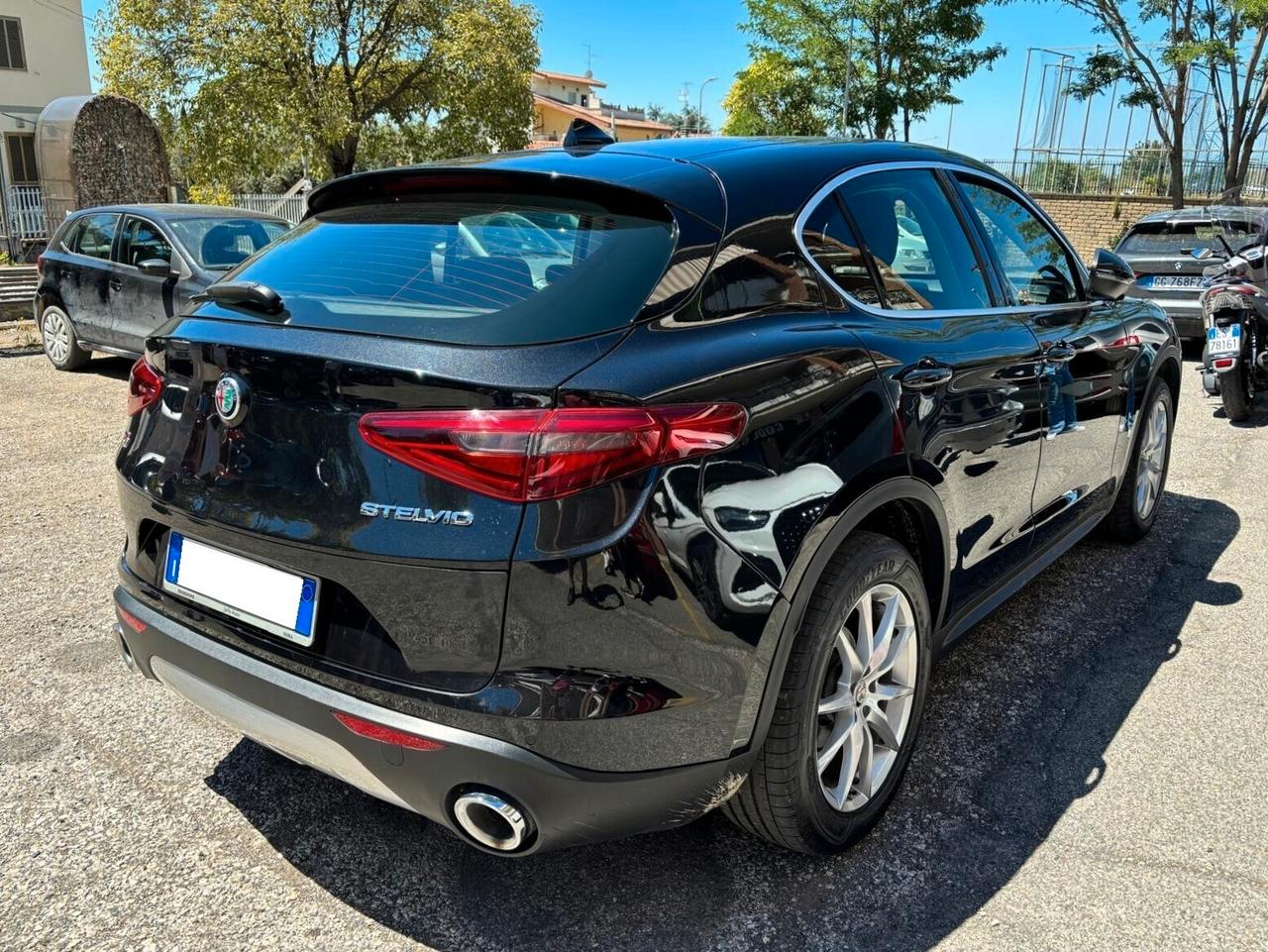 Alfa Romeo Stelvio 2.2 Turbodiesel 180 CV AT8 Q4 Executive