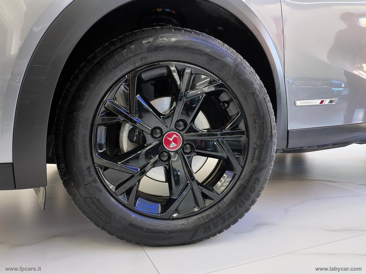 DS AUTOMOBILES DS 3 Crossback BlueHDi 110 PERFORMANCE LINE