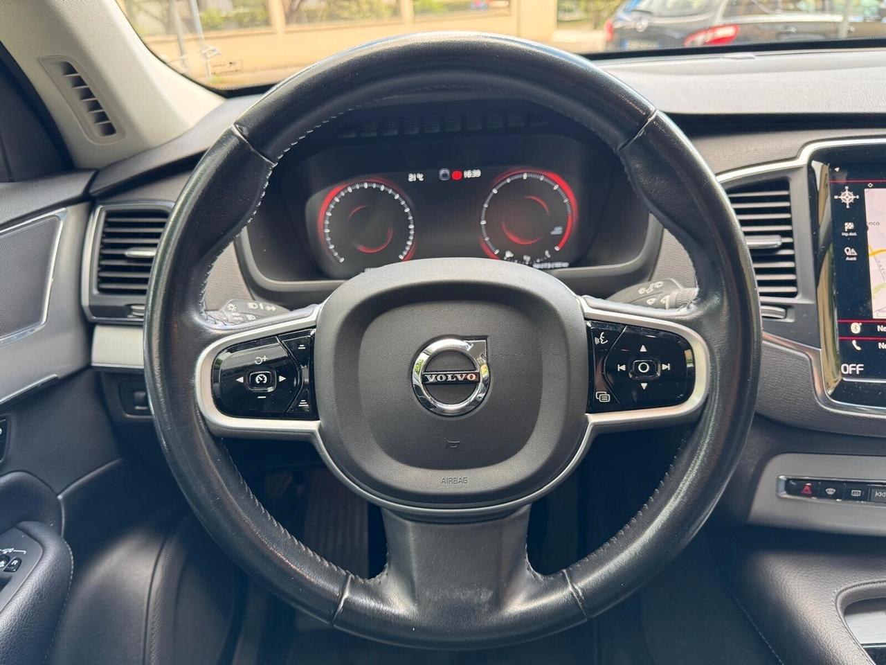 VOLVO XC90 B5 (d) AWD Geartronic 7 posti R-DESING