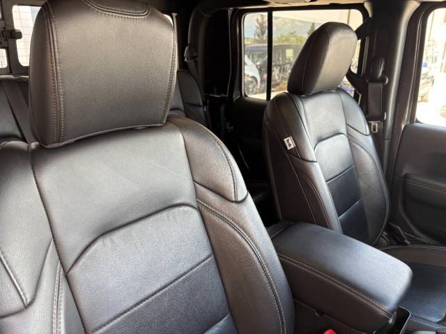Jeep Gladiator 3.0 V6 Overland 4wd auto