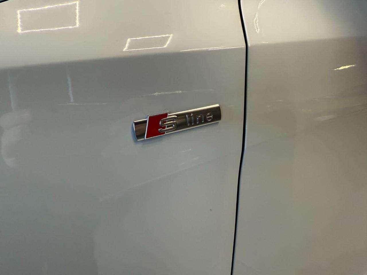 Audi A1 SPB 30 TFSI 116CV Identity Black S-line stronic
