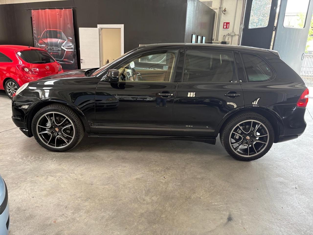 Cayenne 4500ccS 340CV allest. GTS full 120000 km